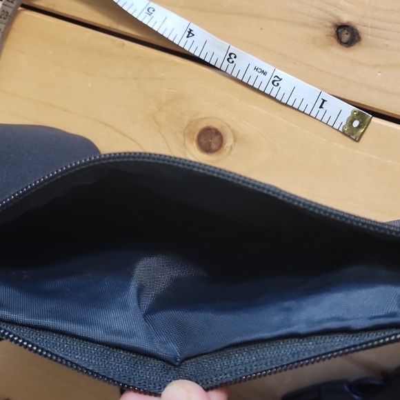 Nike Active Fanny Bag with insulated bottle holder - Picture 5 of 10